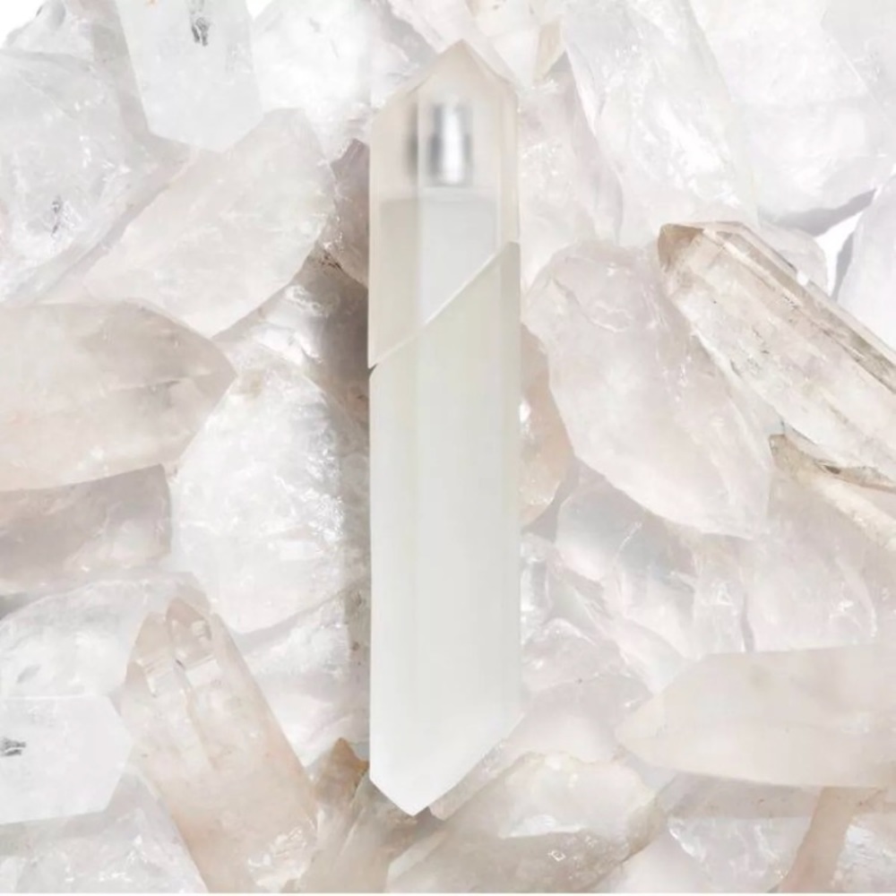 Kim Kardashian West Crystal Gardenia perfume